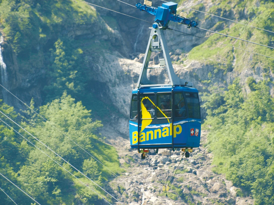 Fell-Chrüzhütte aerial cableway