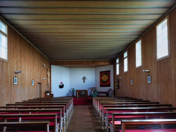 Bruder-Klausen Kapelle von Innen