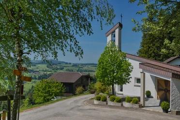 Die moderne Kapelle St. Joder 945 m