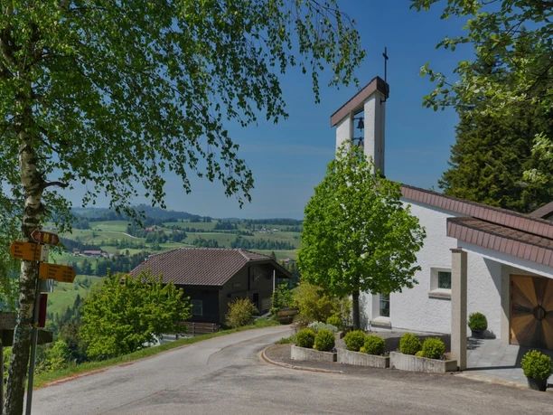 Die moderne Kapelle St. Joder 945 m