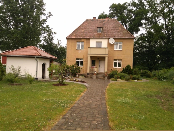 Hauszugang von der Parkfäche