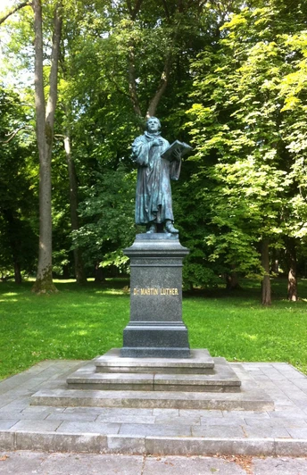 Das einzige Lutherdenkmal im einst katholischen Böhmen steht in Asch