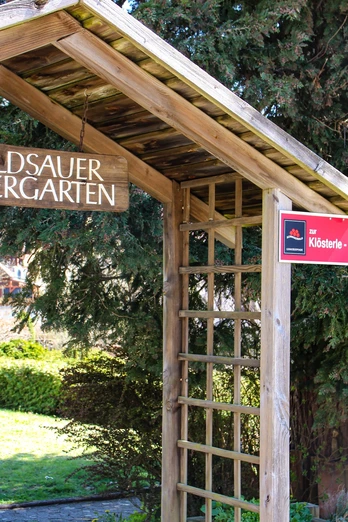 Eingang Rippoldsauer Kräutergarten