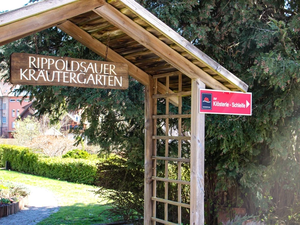 Eingang Rippoldsauer Kräutergarten