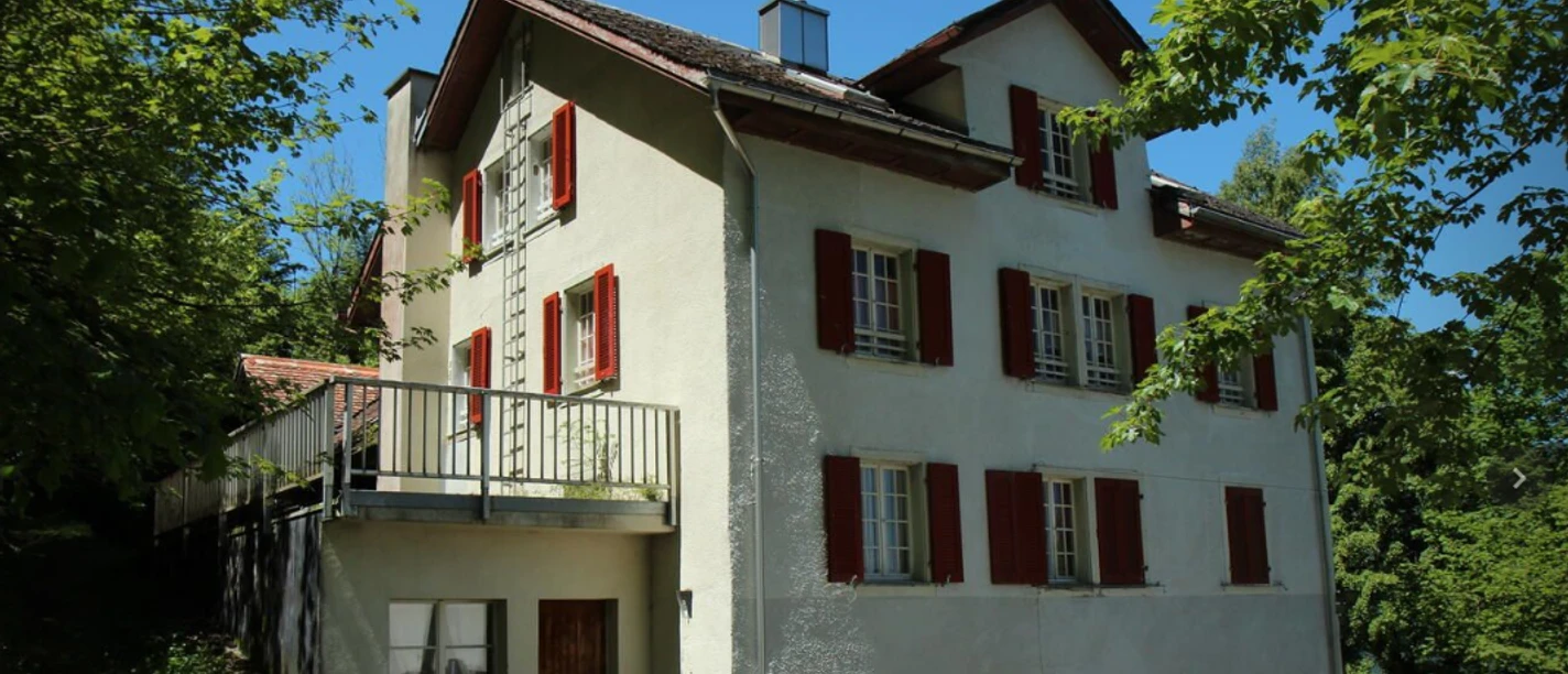 Maison de groupe Alpina