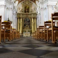 Weg zum Altar in der Jesuitenkirche Weg zum Altar in der Jesuitenkirche