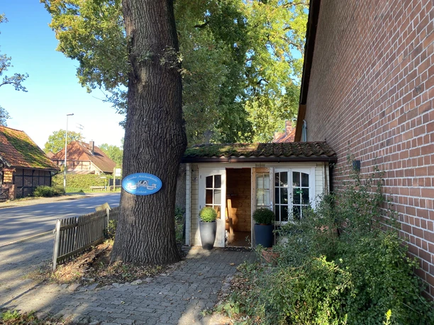 Blankes Milchtankstelle