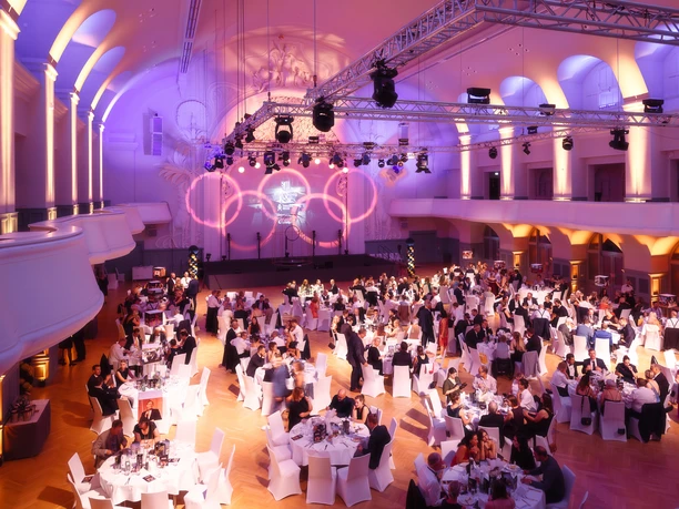 KONGRESSHALLE am Zoo: Olympic Ball at the event location for meetings & conferences Leipzig Convention