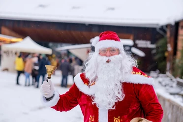 Nikolaus auf dem Gut Herbigshagener Weihnachtsmarkt