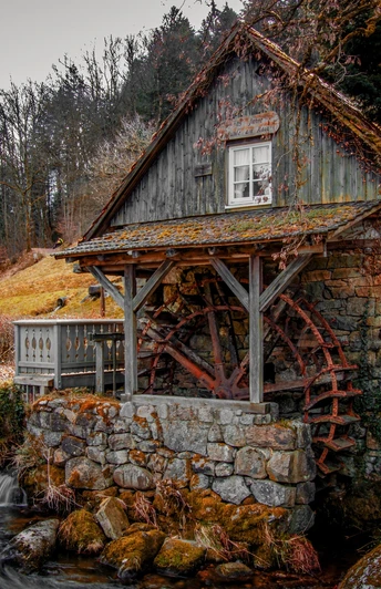 Rainbauernmühle an der Acher im Winter