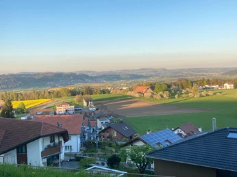 Ferienwohnung Roos Ohmstal Ferienwohnung Roos in Ohmstal mit ruhiger Lage und Blick auf die Natur im Luzerner Hinterland