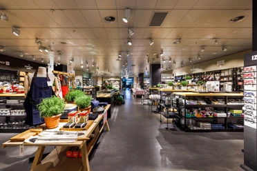 Einkaufszentrum_Globus_Luzern_799A0778.jpg