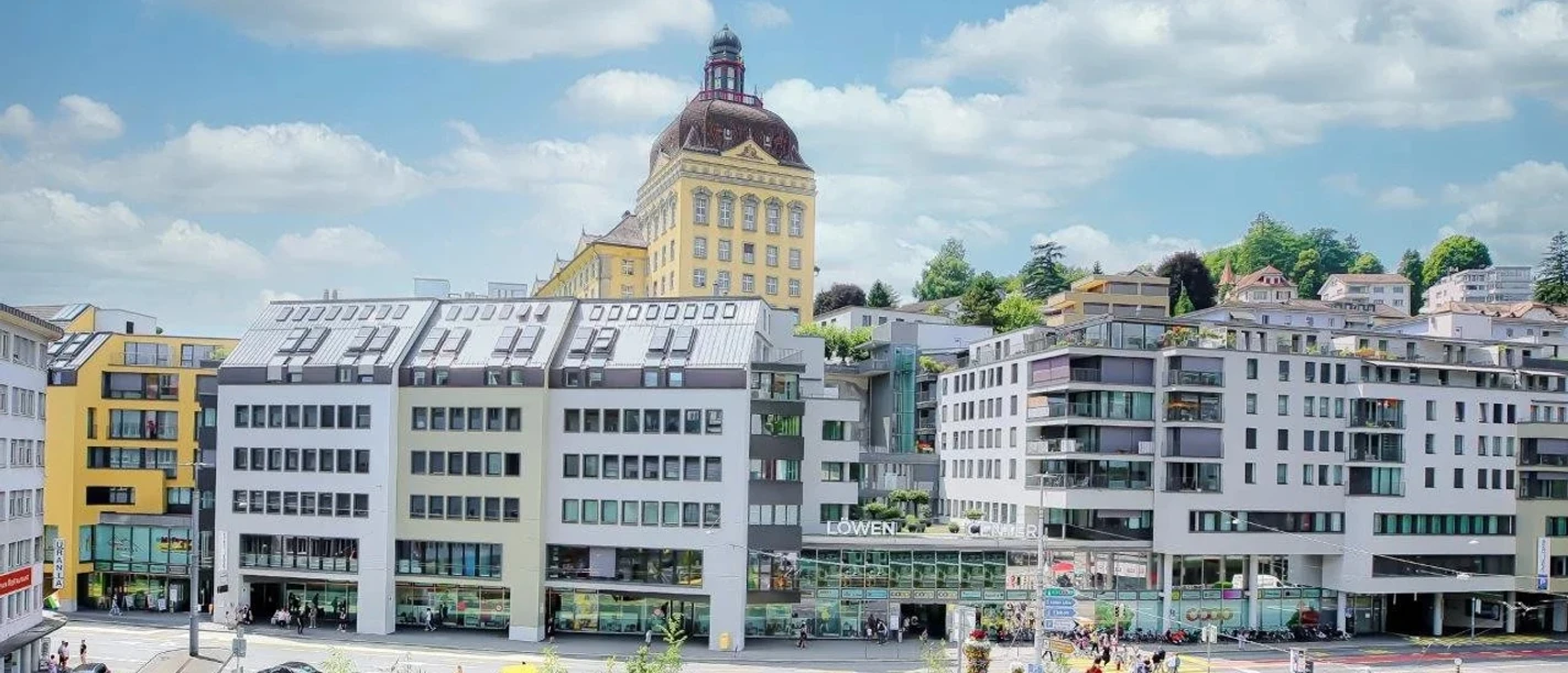 Einkaufszentrum_Loewencenter_Luzern.jpg