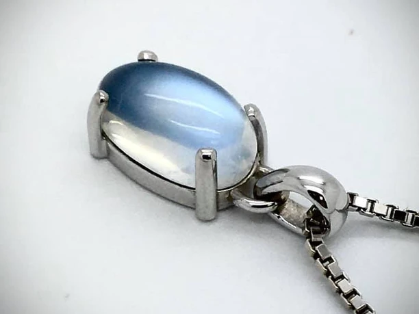 Goldschmiede Richter - Kette mit Anhänger