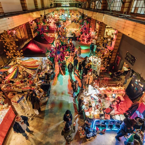 Weihnachtsmarkt-Connewitz-Leipzig-Luftaufnahme-Innen-Winter-Adventszeit-Shopping-Philipp-Kirschner-Leipzig-Travel.jpg