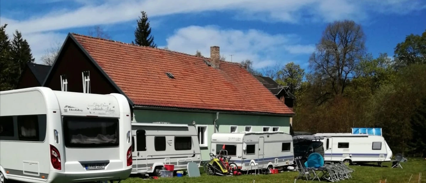 Wohnmobil- und Caravanstellplatz am Hofladen Grünheide