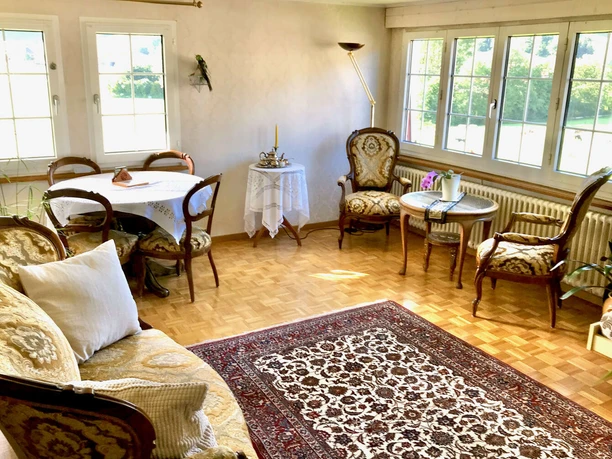 BnB Lindenheit_Stube.jpeg