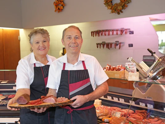 Richard et Theres Felder dirigent la boucherie avec beaucoup de passion.