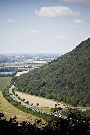 Porta Westfalica mit Blick aufs Kaiser-Wilhelm-Denkmal