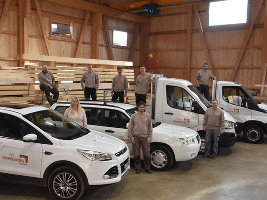 Krummenacher Sägerei Team.jpg