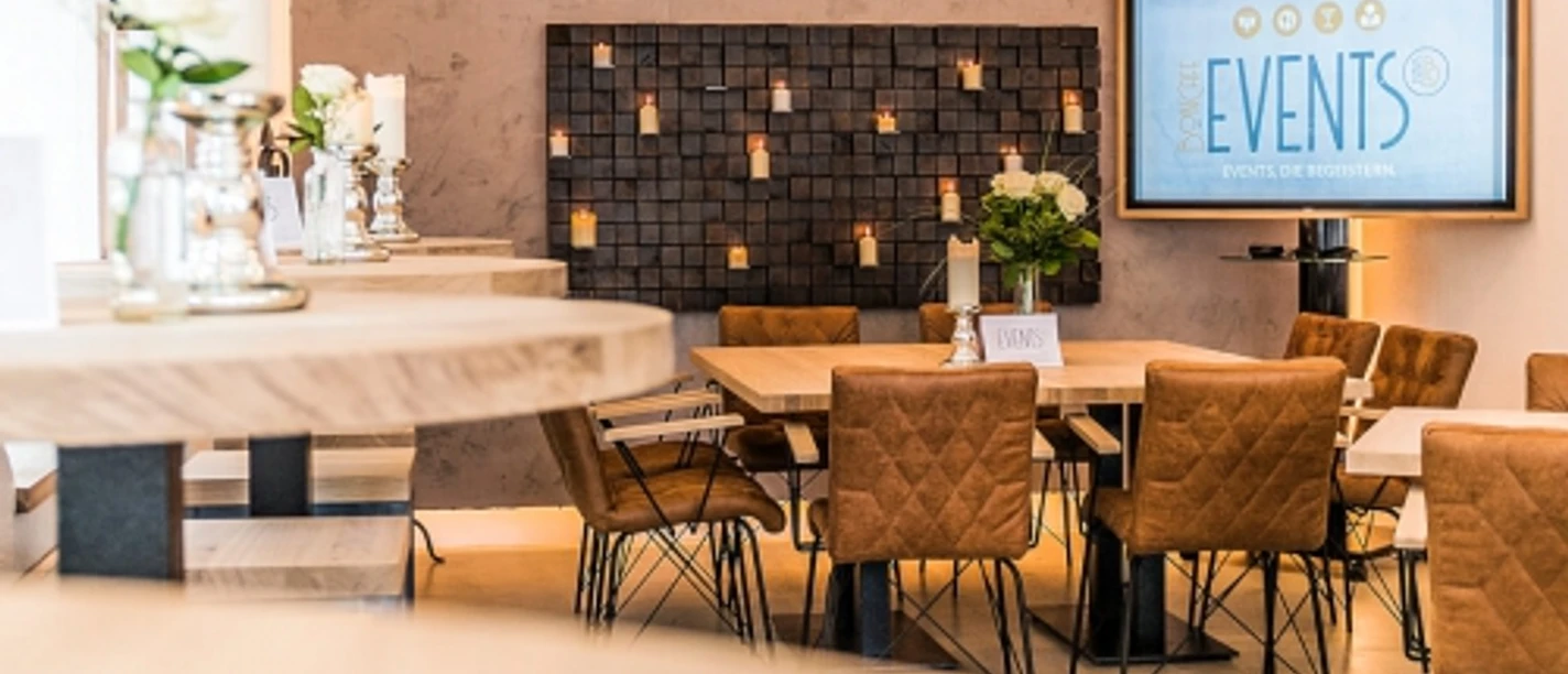 bon_cafe-23-nqp120wu7a1qqmuby6s6djcgkrefgiiamv49rm3wco.jpg