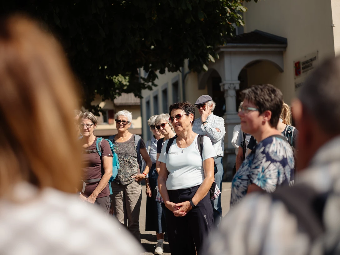 Unterwegs im Dorf Marbach