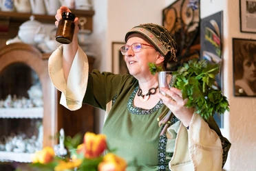 Hildegard-von-Bingen im Cafe Alt-Willingen.jpg