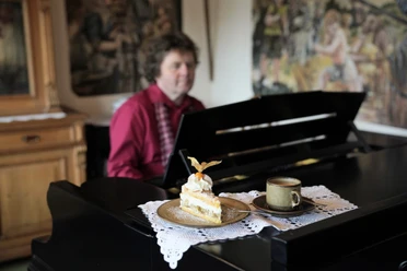 Klaviernachmittag im Cafe Alt-Willingen.jpg