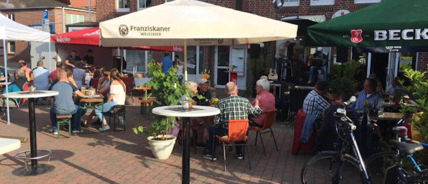 Markt-Kulisse Biergarten.jpg