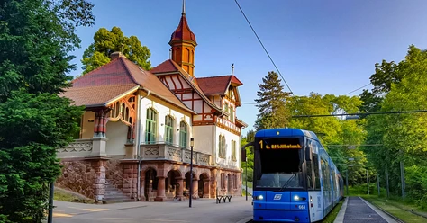 Haltestelle-Wilhelmshoehe-Pa.jpg