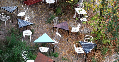 010_FotoMotelPortraetbildGarten.jpg