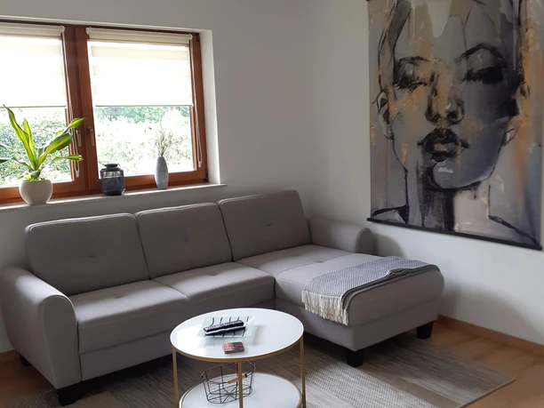 Gemütliches Sofa im Wohnbereich2