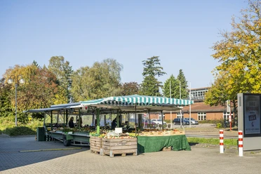 Wochenmarkt in Niedermarschacht Wochenmarkt in Niedermarschacht