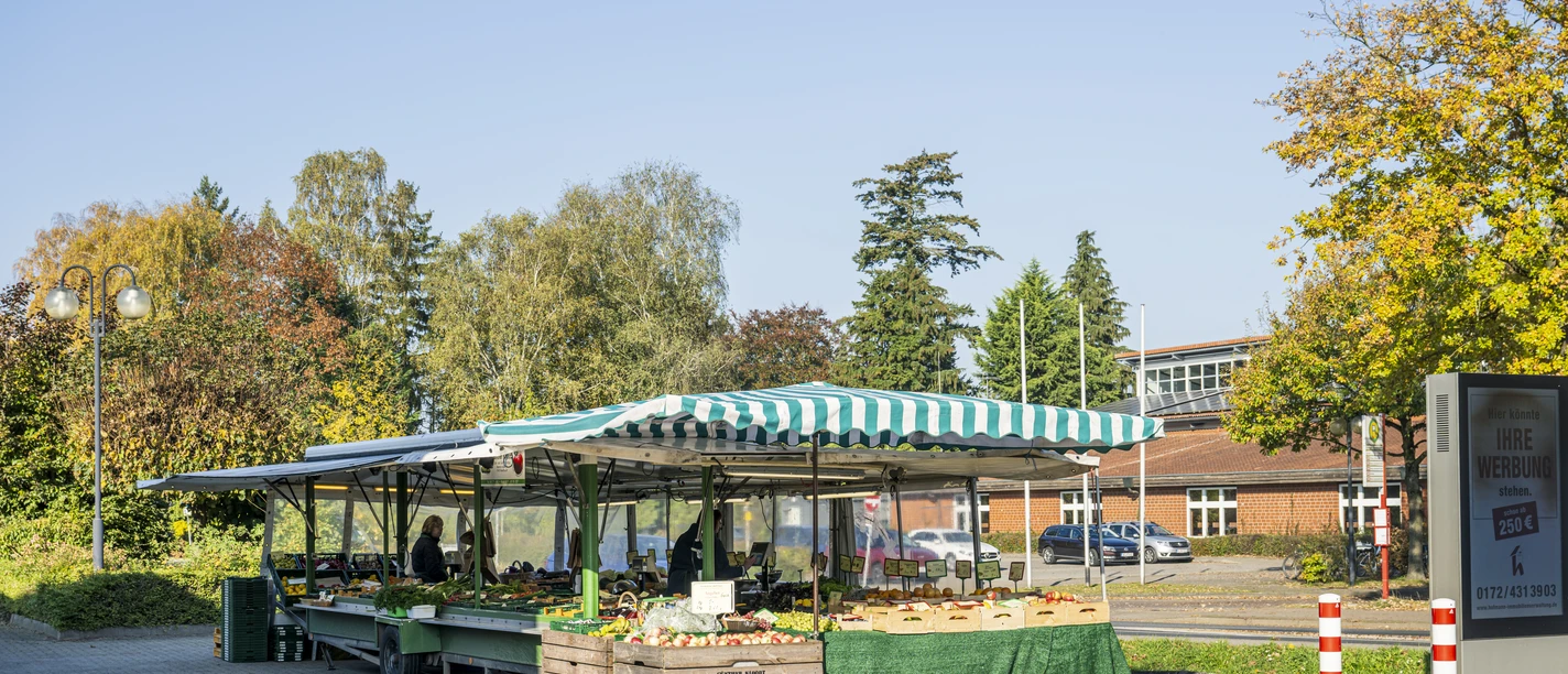 Wochenmarkt in Niedermarschacht Wochenmarkt in Niedermarschacht