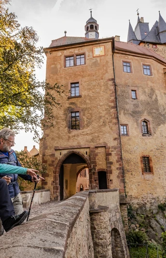 Burg Kriebstein als Ausflugsziel für Wanderer