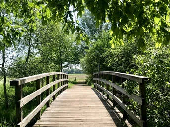 Über die Wörpe Fußgängerbrücke über die Wörpe