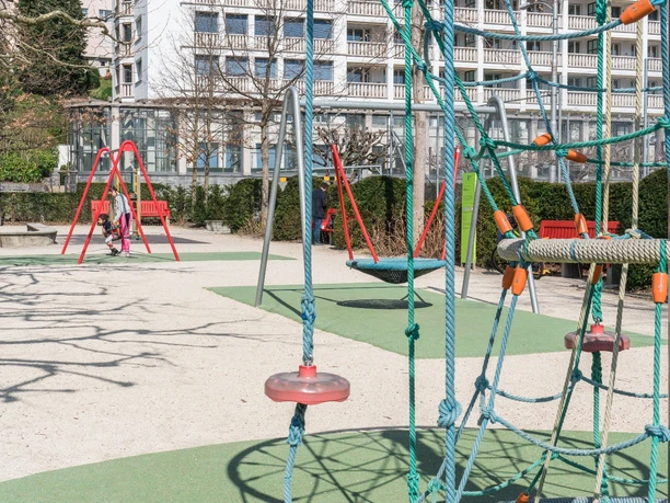 Spielplatz Carl Spitteler Quai, Luzern