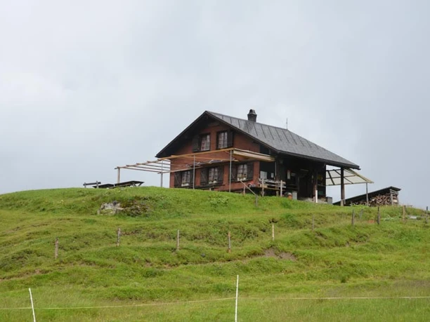 Alp auf dem Höhenweg Richtung Einsiedeln.