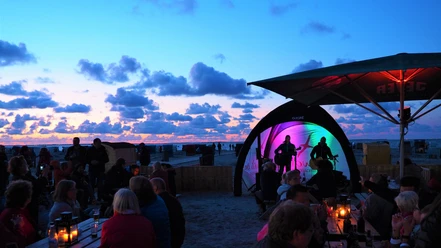 DJ am Strand