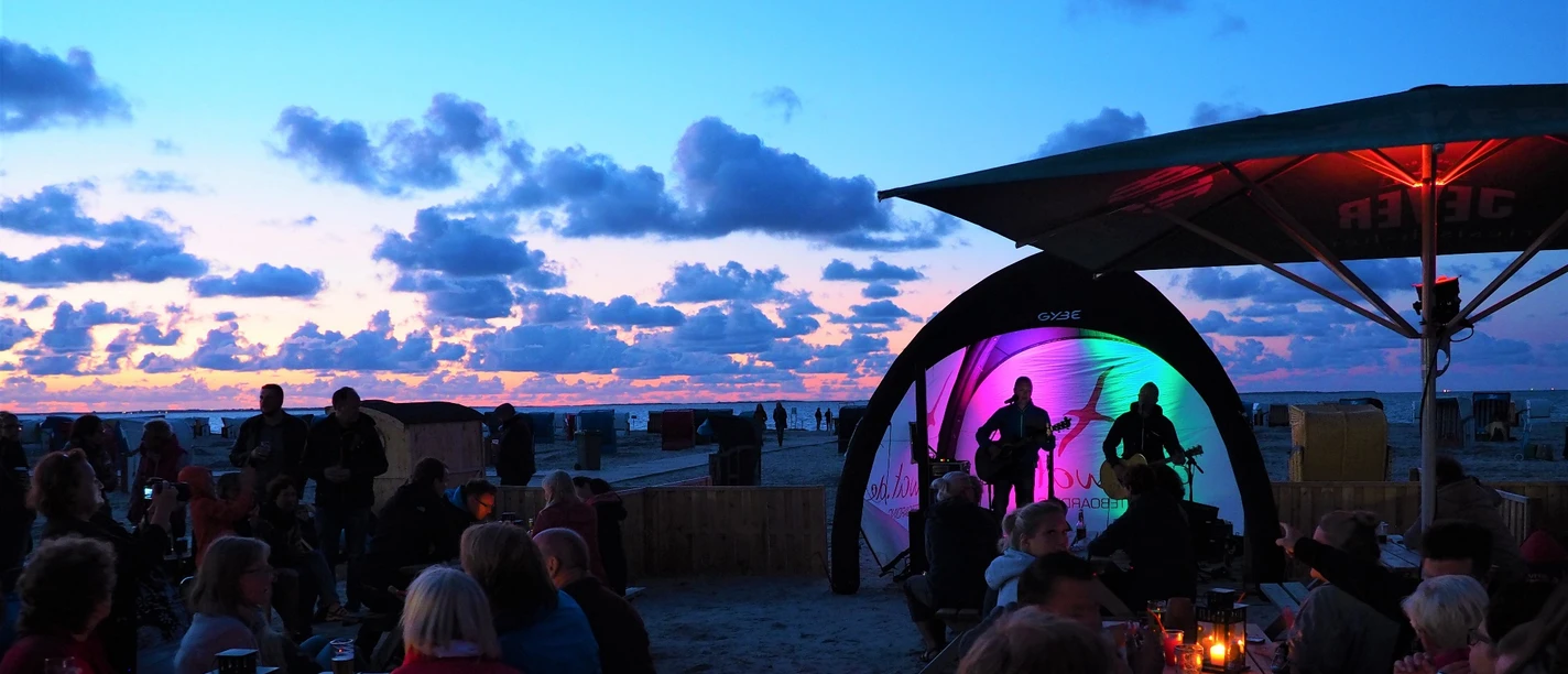 DJ am Strand