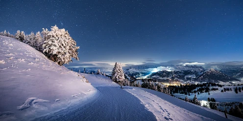Die Rigi bei Nacht