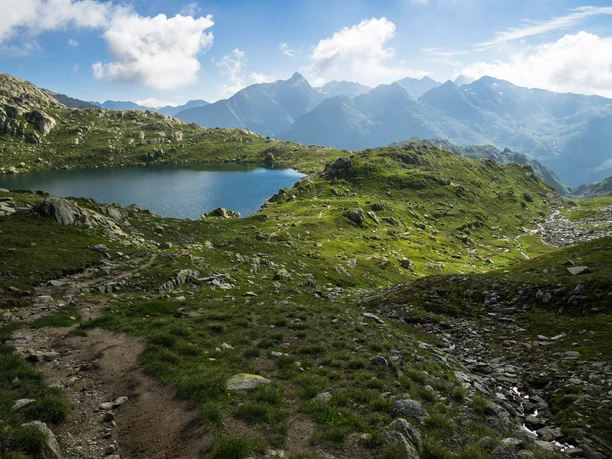 Eine wunderschöne Gebirgslandschaft am Gotthard