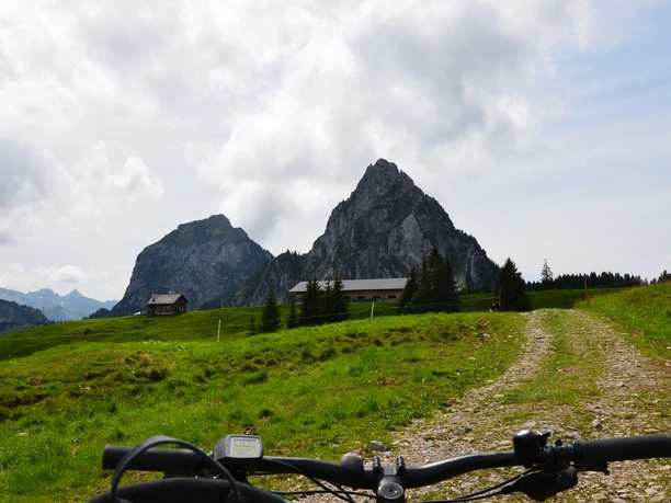 Ausblick auf den kleinen und Grossen Mythen