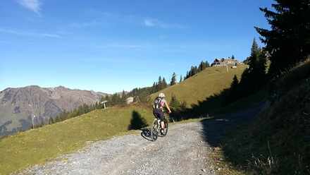 Biketour Brunnihütte