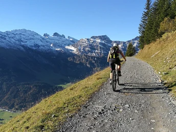 Biketour Brunnihütte