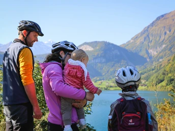 Velotour rund um den Lungerersee