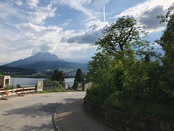 Bellerivestrasse, Blick Richtung Pilatus