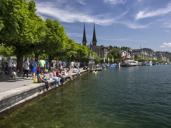 Luzern Frühling 2013 Foto: Elge Kenneweg www.elgekenneweg.ch