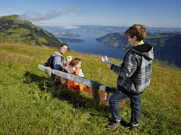 Sagenhafter Bänkliweg