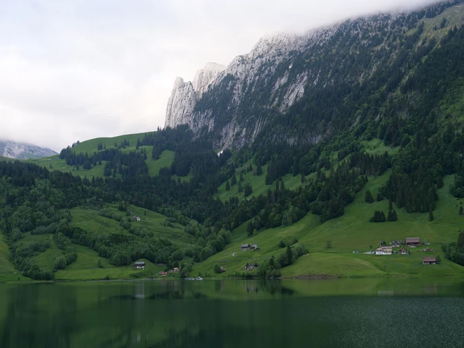 Wägitalersee mit Bockmattli